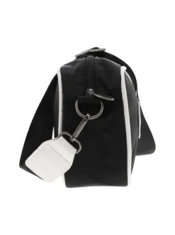 Sac noir uni avec une bandoulière ajustable et un compartiment