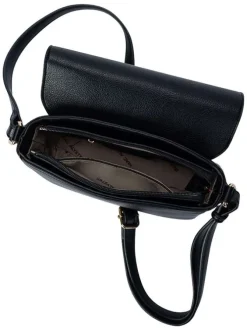 Sac noir uni avec une bandoulière réglable et des boutons noirs