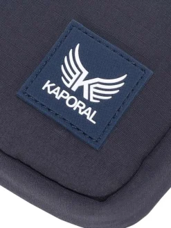 Sacoche carrée bleue marine unie zippée avec un petit patch logo à l'avant