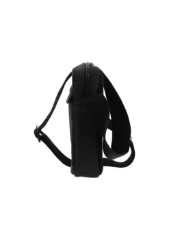 Sacoche noire uni avec une petite poche à l'avant et une fermeture zippée