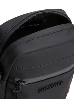Sacoche noire unie avec bandoulière réglable et logo en métal noir