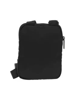 Sacoche noire unie avec une poche fermée par zip et marque sur le devant