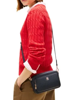 Sacoche marine pourvue d'une bandoulière amovible et du logo de la marque