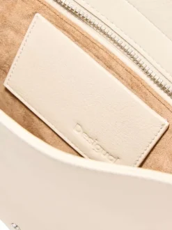 Sac porté épaule écru uni avec zip et rabat à pression muni d'une anse