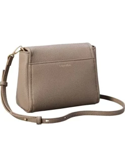 Sac taupe uni avec une bandoulière réglable et une anse en chaine dorée