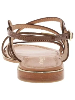 Sandales en cuir marrons avec des sangles croisées et à talon décroché bas