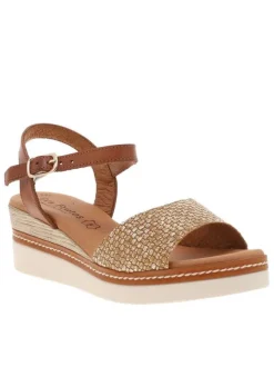 Sandales en cuir tan à talon compensé avec une boucle à ardillon