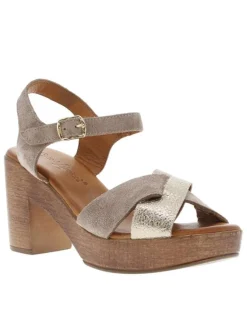 Sandales en cuir taupe en daim à talon décroché haut aspect bois