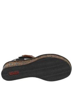 Sandales noires et léopards à talon compensé haut et avec une grande boucle