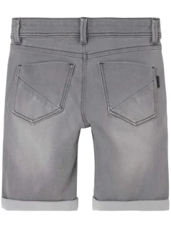 Short à 5 poches en coton gris uni avec une fermeture zippée et bouton