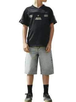 Short en coton biologique bleu uni pourvu d'une coupe droite