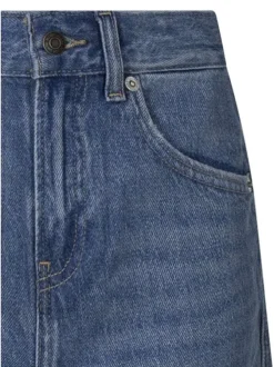 Short en coton bleu à coupe droite pourvu d'une maille aspect délavé