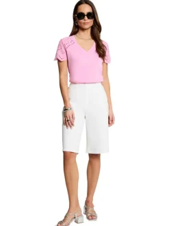 Short bermuda en coton blanc uni avec une coupe droite et de multiples poches