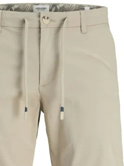 Short chino en coton beige uni avec une coupe droite et un lien de serrage
