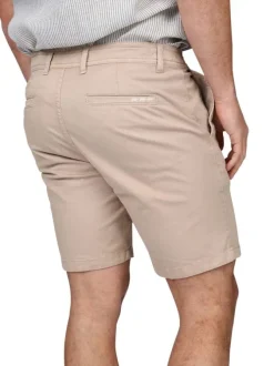 Short chino en coton beige uni avec un logo brodé et une coupe droite