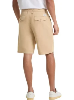 Short chino en coton écru uni avec une coupe droite et des passants