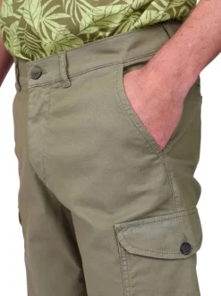 Short chino en coton kaki uni avec des poches passepoilées à l’arrière