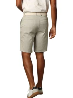 Short chino en coton kaki uni avec une ceinture et une coupe droite