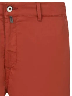Short chino en coton rouge uni à coupe regular fit et à taille intermédiaire