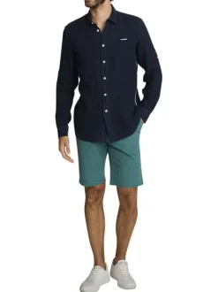 Short chino en coton vert à coupe droite pourvu de multiples poches