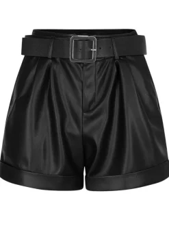 Short Chino noir uni effet cuir avec ceinture et poches arrière