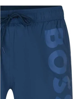 Short de bain en bleu uni avec une coupe droite et 2 poches raglan