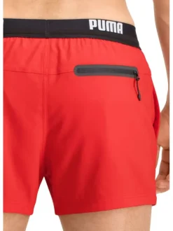 Short de bain rouge uni avec une coupe regular fit et une poche arrière