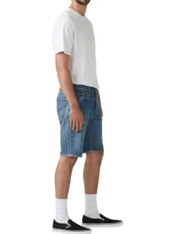 Short denim 405 en coton bleu uni avec une coupe regular fit et des passants