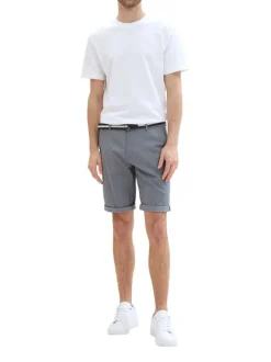 Short en coton bleu uni avec une coupe chino et des poches latérales