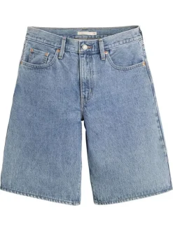 Short en coton bleu uni avec une coupe droite et un patch à la taille
