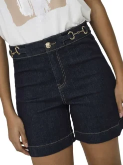 Short en coton brut uni pourvu d'une coupe droite et d'une taille intermédiaire