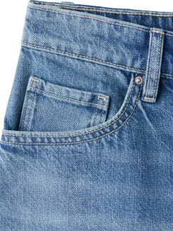 Short en coton indigo uni pourvu d'une coupe droite et de multiples poches