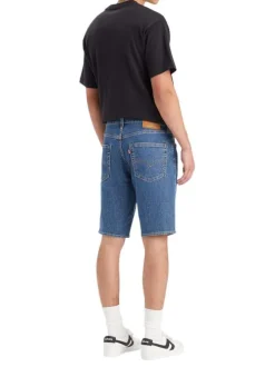 Short 405 en coton mélangé bleu délavé avec une coupe longue et 5 poches