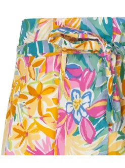 Short en coton à motif fleuri avec une coupe chino avec un lien à nouer à la taille