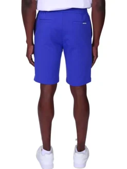 Short jogging bleu uni avec une coupe droite et des poches à l’italienne