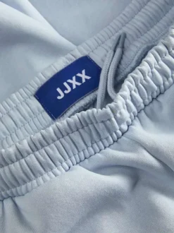 Short jogging en coton mélangé bleu ciel uni avec une coupe regular fit