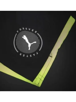 Short Jogging noir fantaisie avec une coupe droite et logo de la marque réfléchissant