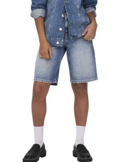 Short long en coton bleu uni avec une coupe large à zip et à bouton