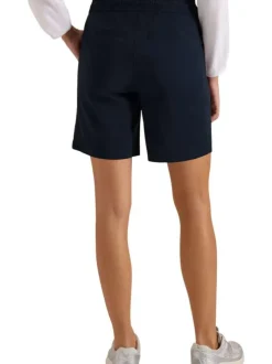 Short marine uni pourvu d'une coupe large et d'une taille intermédiaire