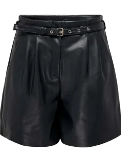 Short noir en simili cuir avec une coupe droite et une taille haute