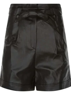 Short noir en simili cuir avec une coupe paper bag et ceinture