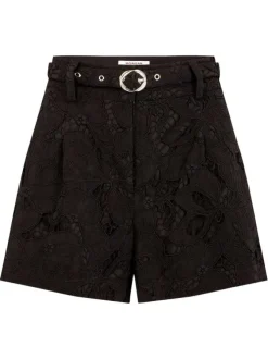 Short noir taille haute en dentelle avec une coupe droite et une ceinture