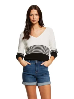 Short à revers 5 poches bleu stone effet délavé avec une coupe droite