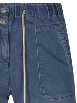 Short stone long uni pourvue d'une coupe droite et de multiples poches