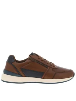 Sneakers en cuir cognac à talon plat et à lacets plats enduits et zip latéral