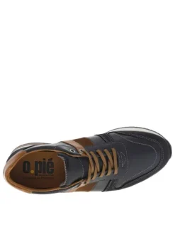 Sneakers en cuir marine et camel avec des surpiqûres grises à semelle plate