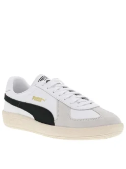 Sneakers multisport en cuir de vachette blanches plates avec des lacets plats