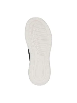 Sneakers noires à talon plat avec une languette d'aisance à l'arrière
