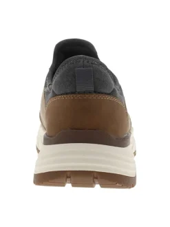 Sneakers taupe à talon plat et à slip-on avec des lacets décoratifs