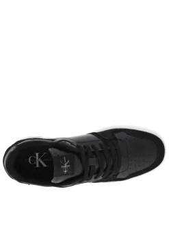 Sneakers tennis en cuir noir à semelle blanche semi-compensée et lacets plats